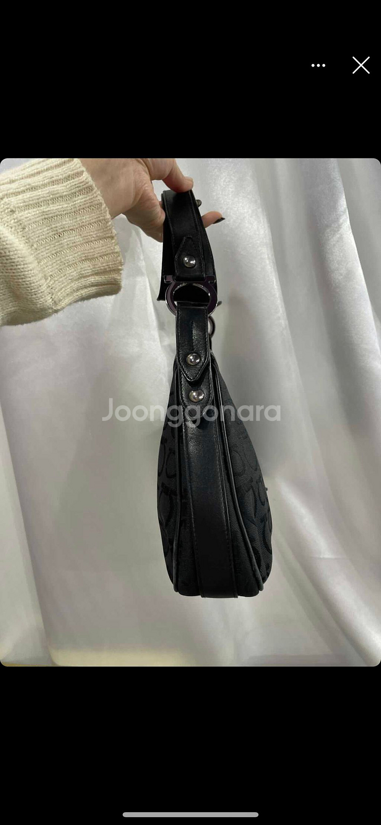 페레가모 호보백--1