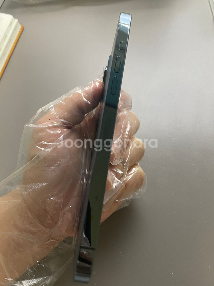아이폰 12 pro max 256GB 팔아요--4