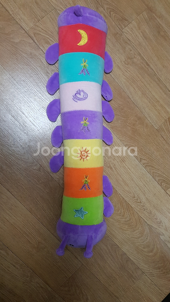 새제품 애벌레인형 입니다.--1