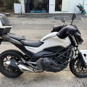 혼다 NC750S 2015년식 팝니다