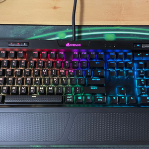 커세어k70 RGB mk2 적축 (사용감X)