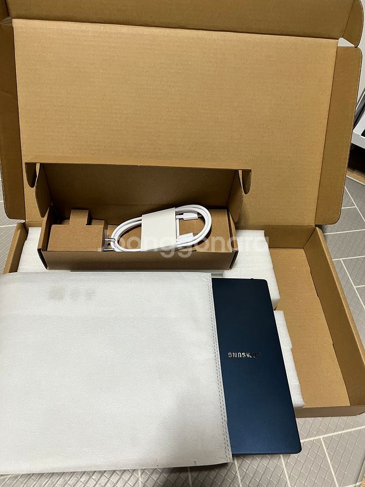 삼성 갤럭시북 nt750xdz-a51a + 윈10프로--3