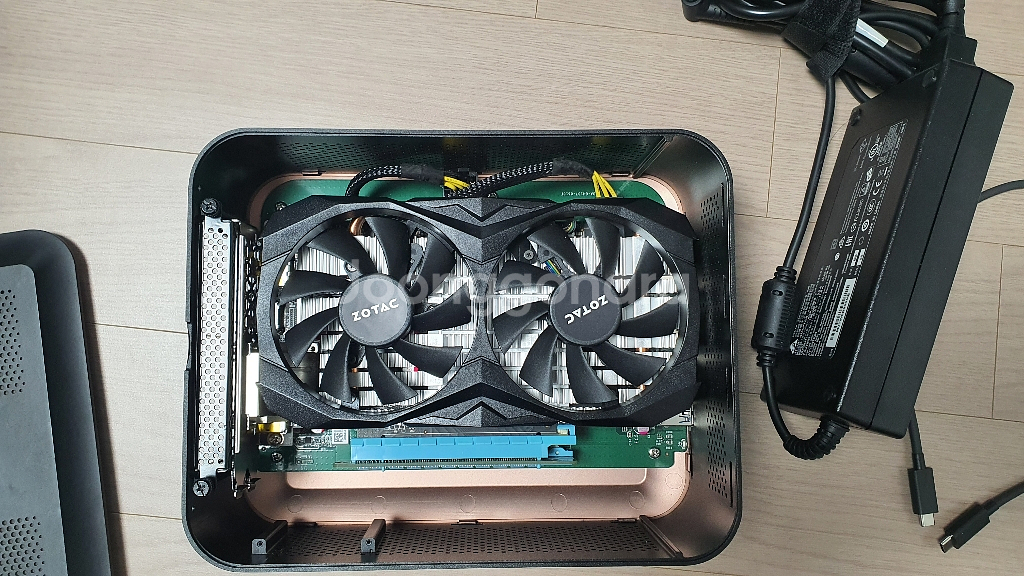조텍 amp box mini(egpu)gtx1060--2