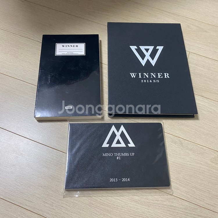위너 친필싸인 포함 물건 팝니다 연락주세용--8
