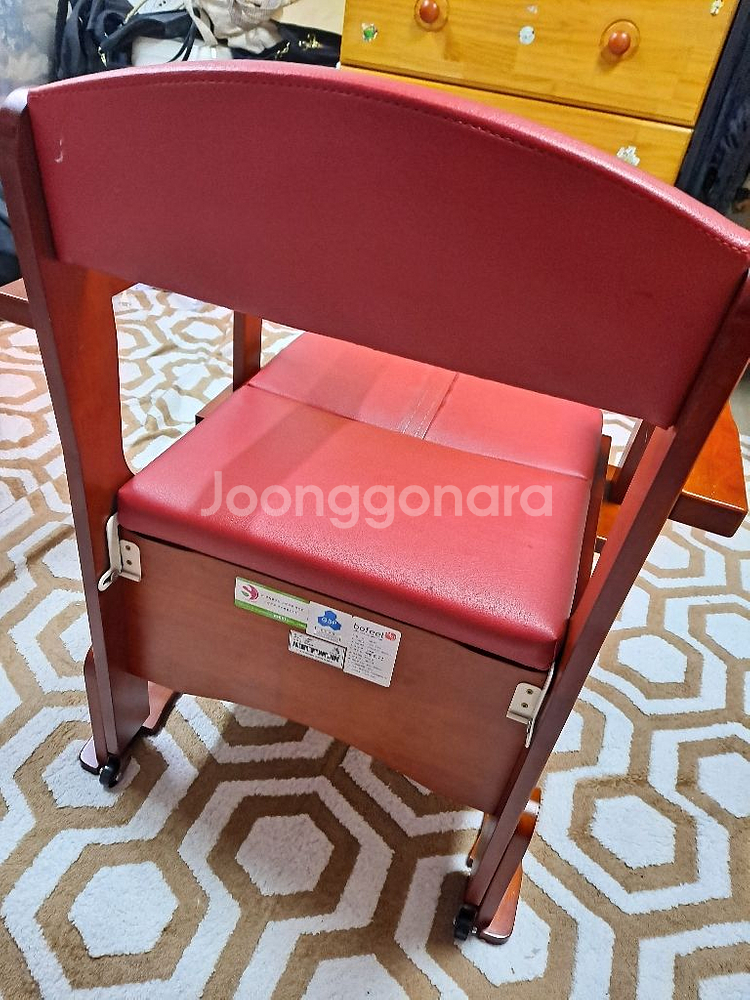 노인 쓰러짐 방지 & 이동변기 의자--2