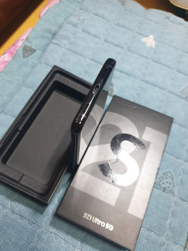 갤럭시21울트라 자급제 s급 256GB--1