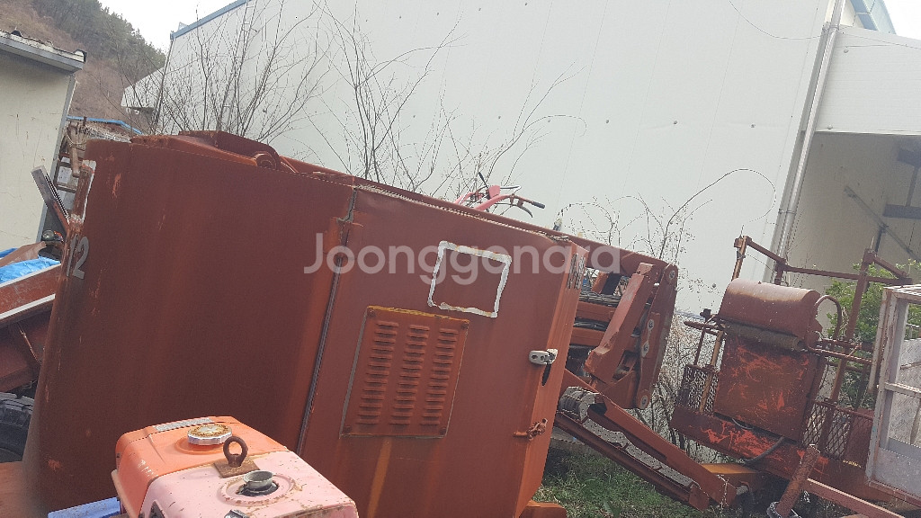 대형 엔진 굴절 고소작업차 팝니다--0