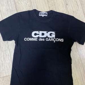 [s] cdg 꼼데가르송 반팔 티셔츠