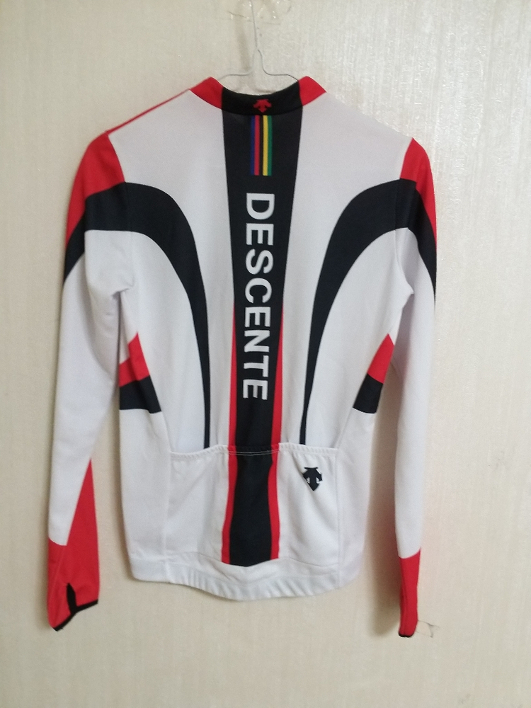 여성 데상트 자전거슈트 (스판85-90) 이미지