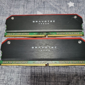 삼성 DDR4 8G X2 16G + 방열판 팔아요