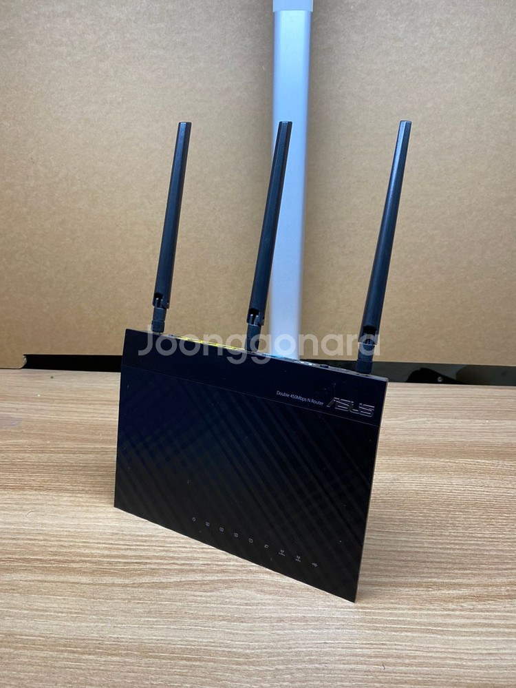 ASUS RT-N66R--3