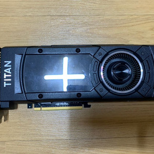 gtx titan x (맥스웰)