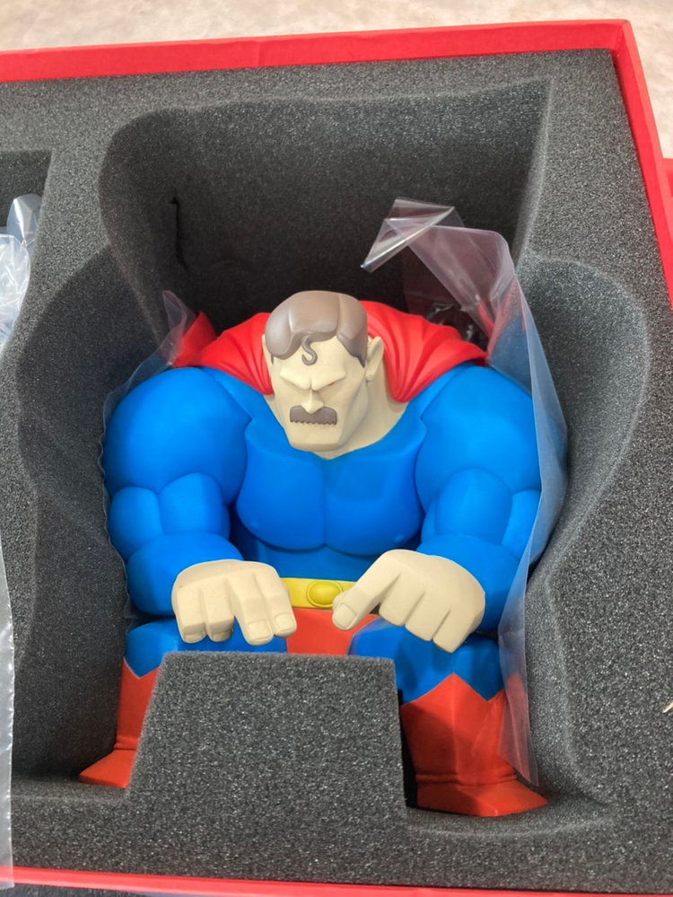 lowfool vs lowfllo 슈퍼맨 피규어--1