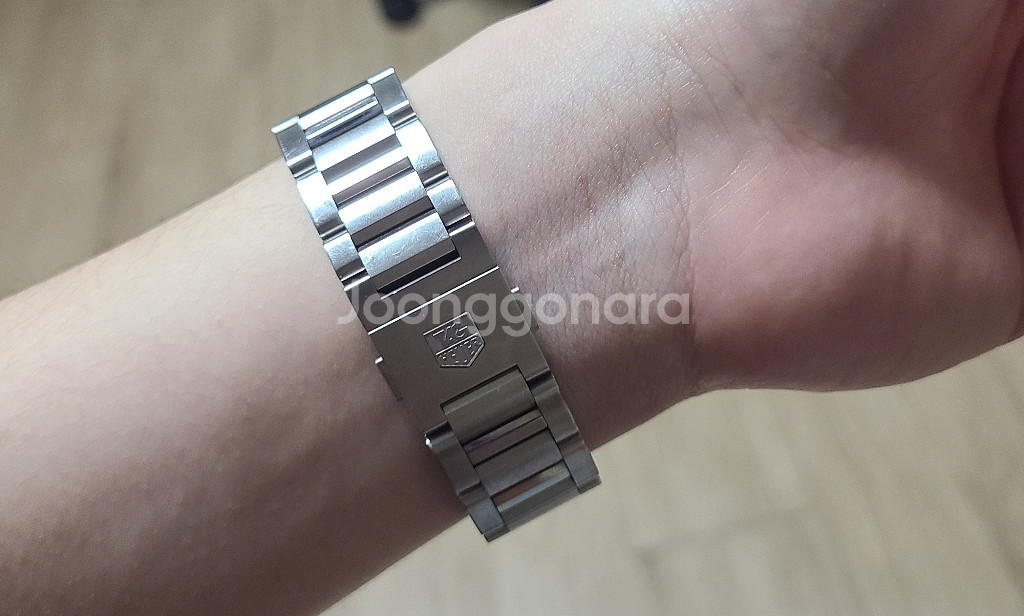 태그호이어 까레라 칼리버5 로즈골드 WAR201C--4