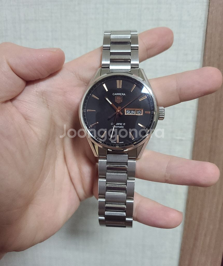 태그호이어 까레라 칼리버5 로즈골드 WAR201C--3