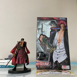 메가하우스 베이러블액션 샹크스 피규어