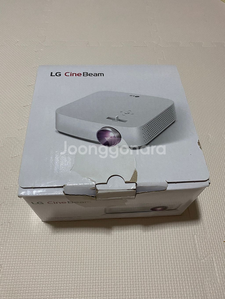 lg 씨네빔 pf50ks 팝니다 (삼각대 스크린 포함)--6