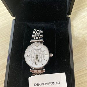 EMPORIO ARMANI 여성손목시계