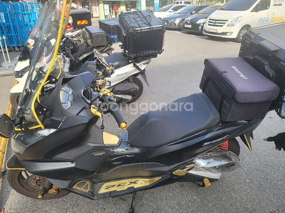 pcx125 21년 cbx--1