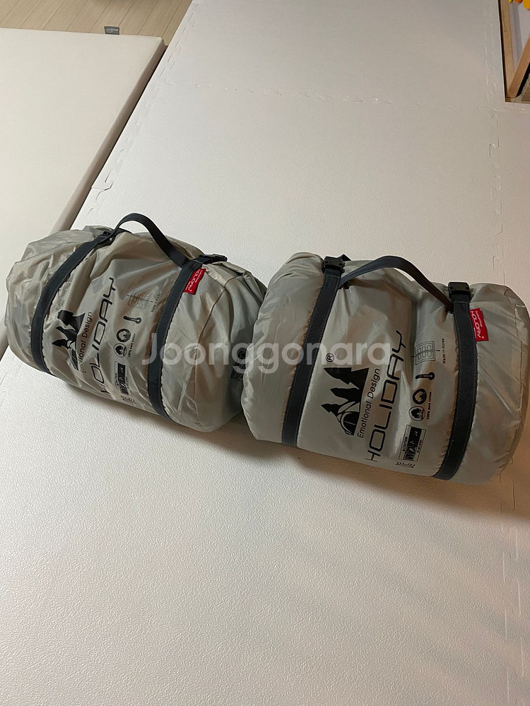 홀리데이 침낭 팝니다 두개--0