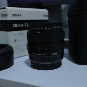 시그마 30mm f1.4 아트삼식이 캐논마운트 팝니다