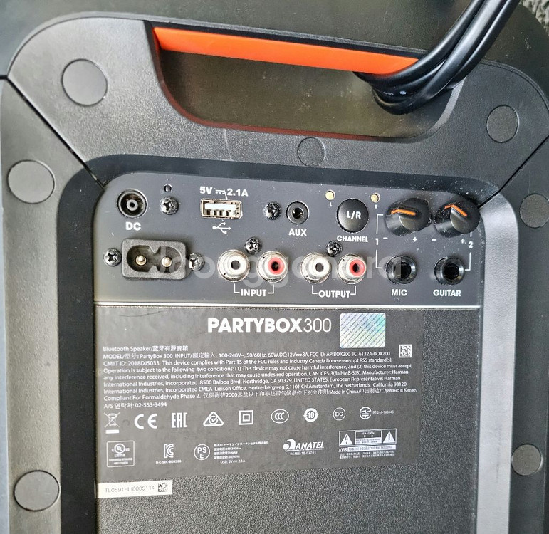 jbl 파티박스300 블루투스 스피커+에코 무선마이크--2