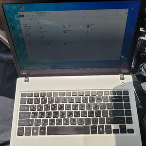 LG 노트북 판매합니다 22만 배터리 신품교체