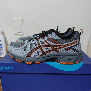 아식스 GEL-VENTURE 7(4E) 280사이즈