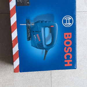 BOSCH GST65 직소기