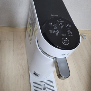 LG퓨리케어 냉온정수기 WD502AW