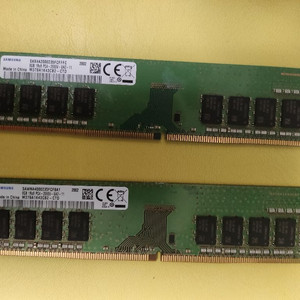 Ram 삼성 DDR4 8G pc4-2666 2개