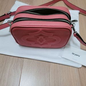 오야니 가방 판매합니다