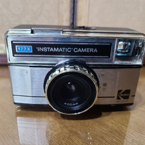 빈티지 코닥 INSTAMATIC 카메라