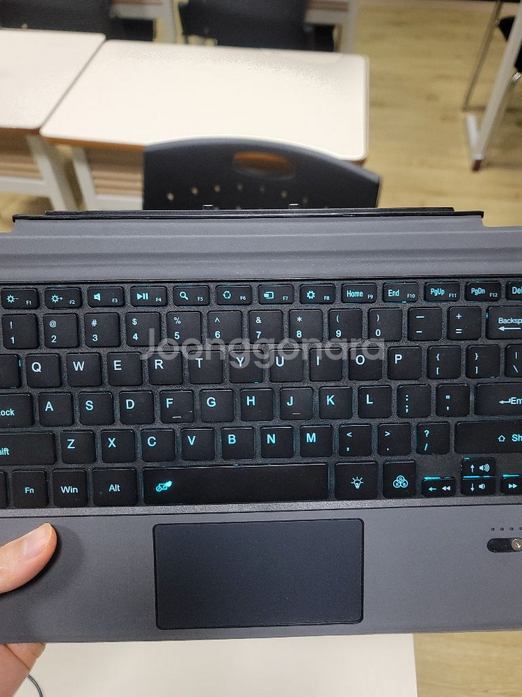 서피스프로6 i7 8G 256G 풀셋--8