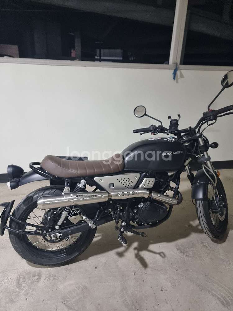 오토바이 부캐너 125cc 21년식--0