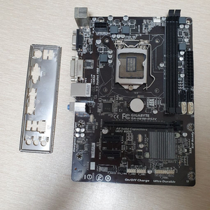 메인보드 팝니다 GIGABYTE GA- H81M-DS2