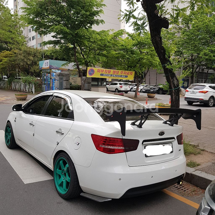기아 포르테 1.6 LPI 럭셔리--1