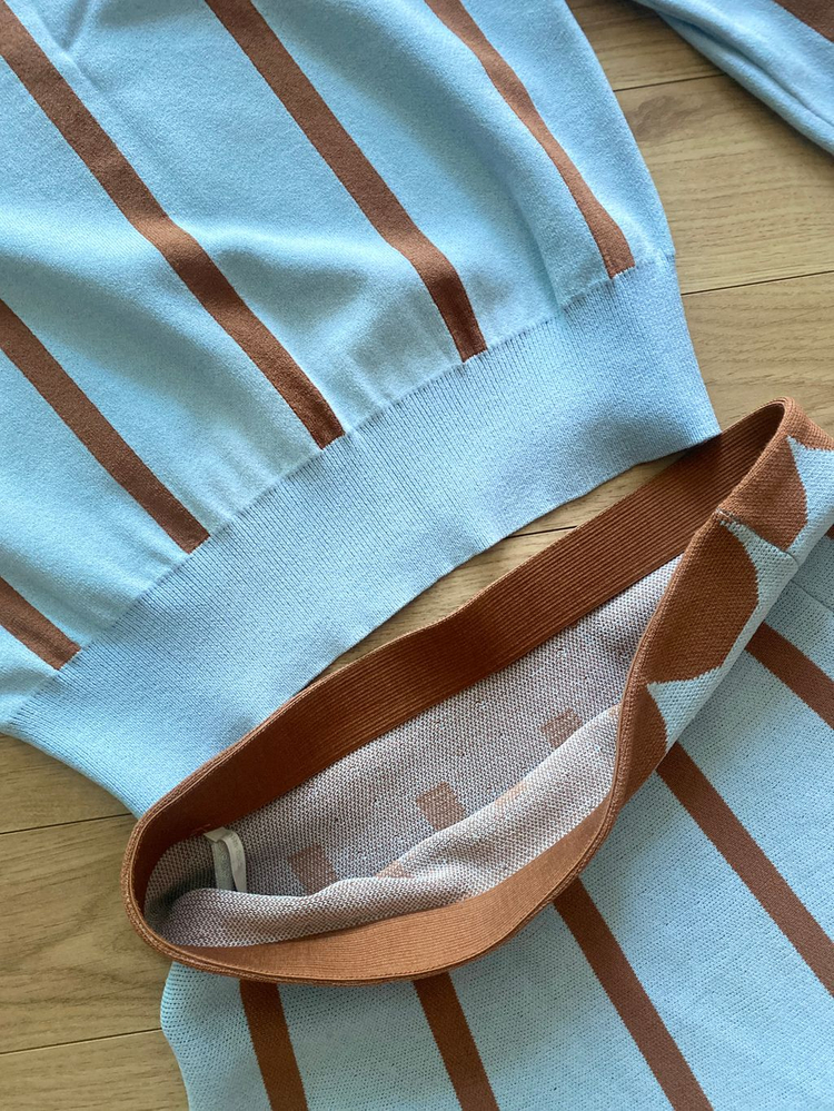 Chiu-Shui 라이트 블루 니트 플레어 투피스 M--1