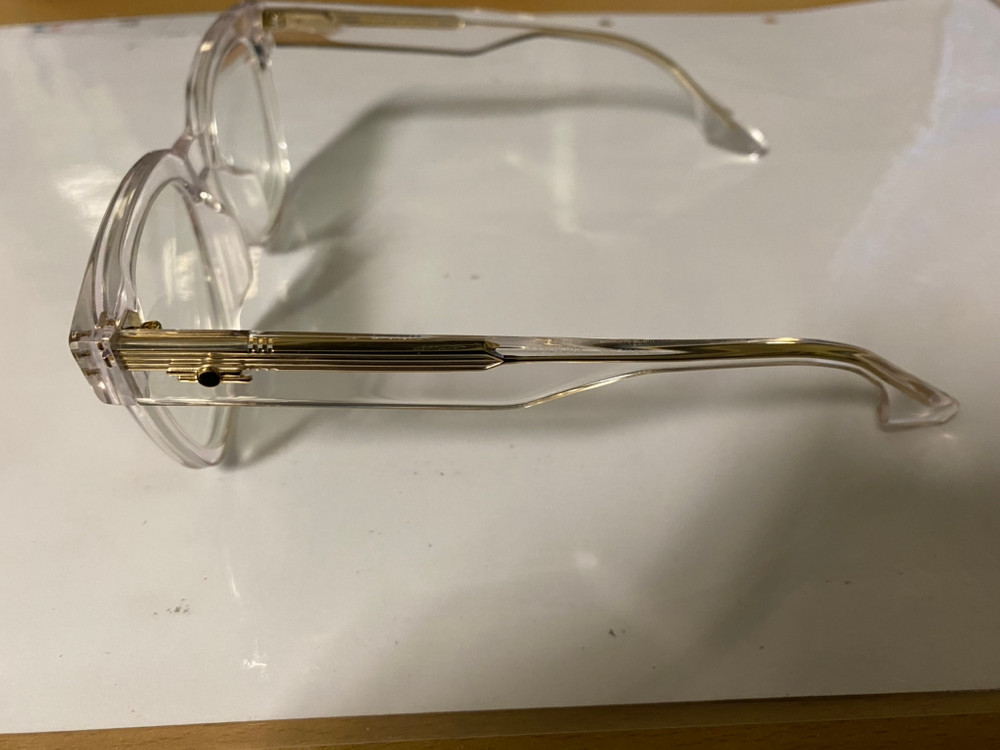 젠틀몬스터 우나씨N 투명색상 특S급 풀박스 팝니다--2