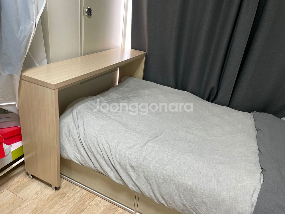 에넥스 수납형 침대(이동식 테이블 포함)--3