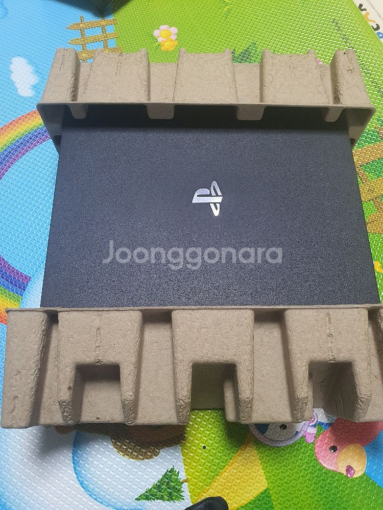 플레이스테이션4 pro 1tb [대전 직거래]--4