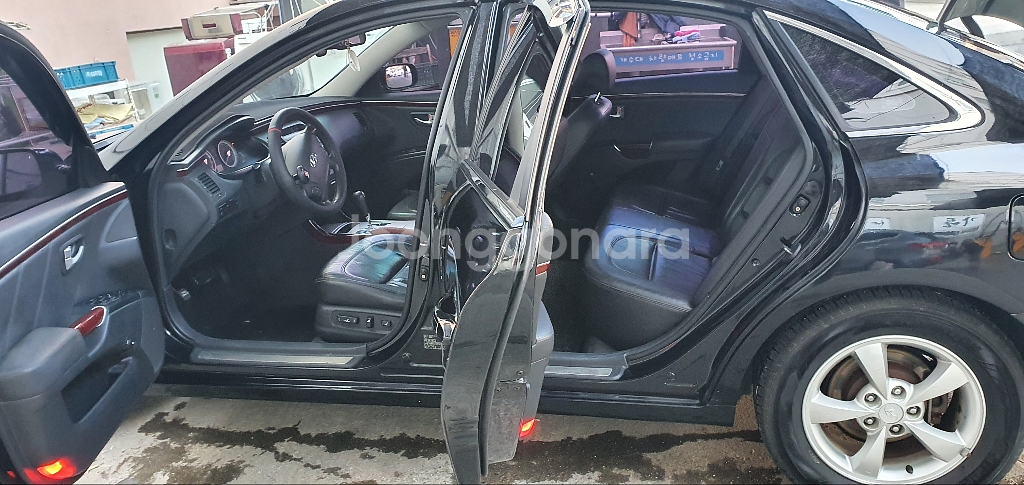 그랜져tg (lpg) 07년식블랙 23만..--4