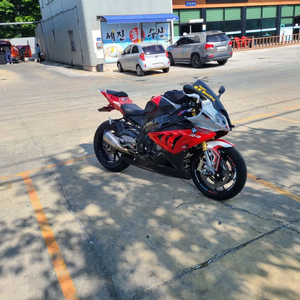 bmw s1000rr