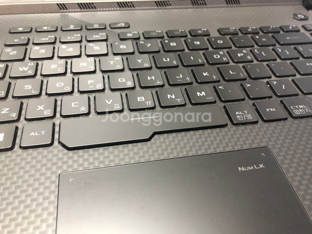 ASUS 게이밍노트북 판매합니다 :) (상태 S급)--1