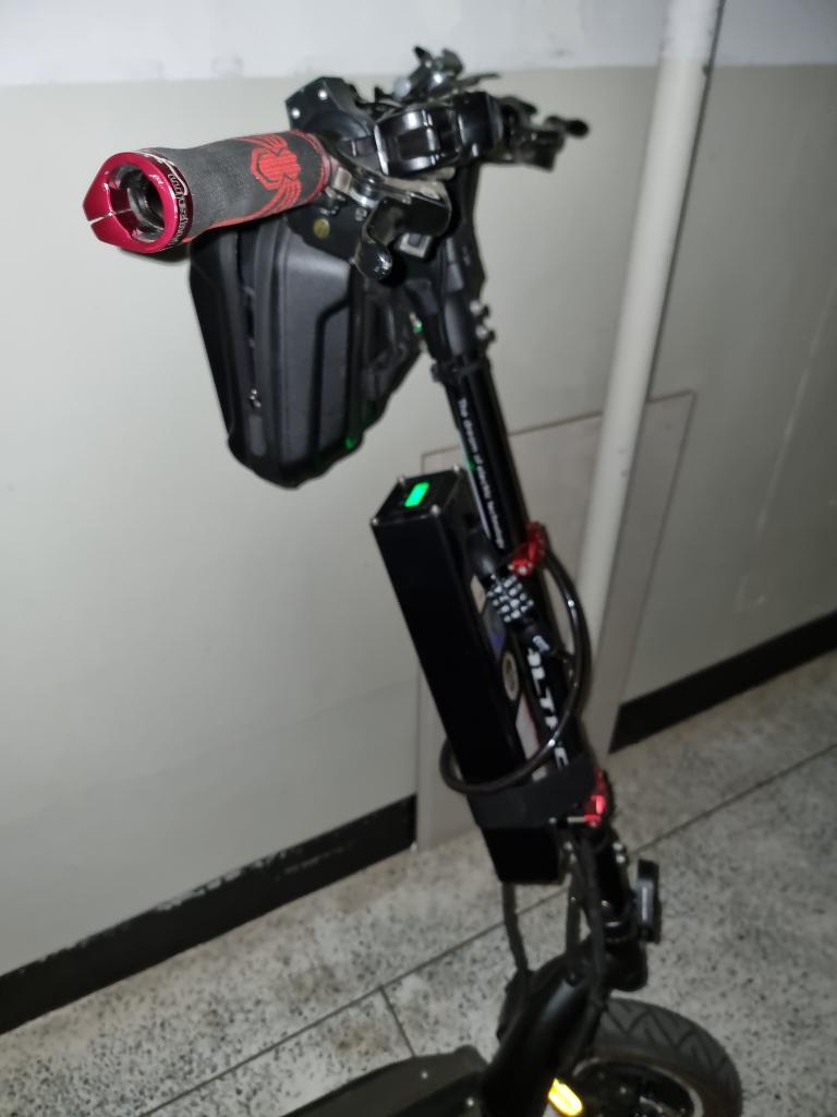 듀얼트론이글+15ah 주행용 보조배터리로 슈퍼살롱 구함 | 중고나라 - 안심되는 중고거래