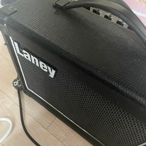 laney 엠프 싸게팔아요