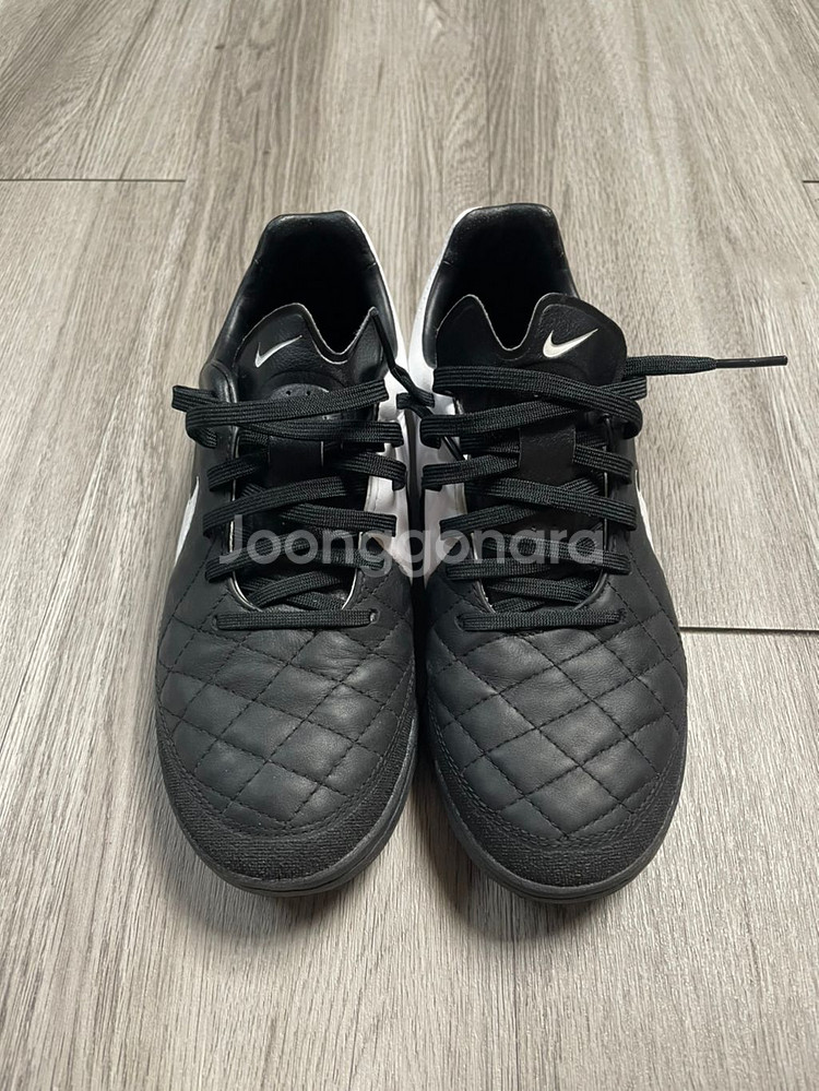 나이키 티엠포 레거시 tf--0