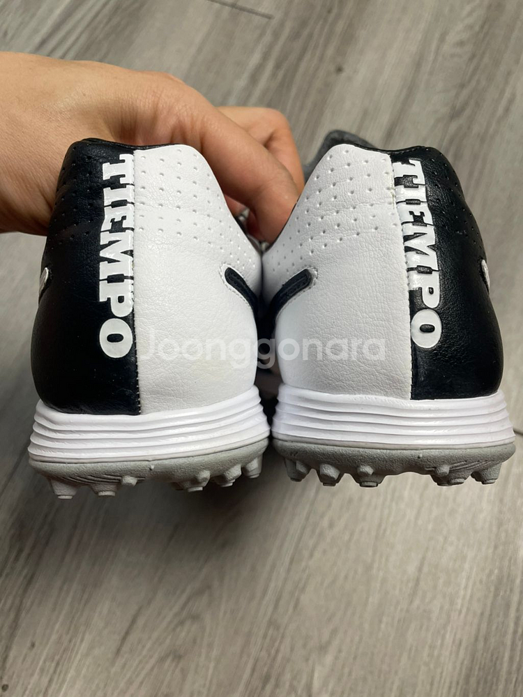 나이키 티엠포 레거시 tf--3