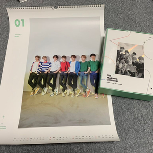 방탄소년단 2020시즌그리팅 (대형달력포함)