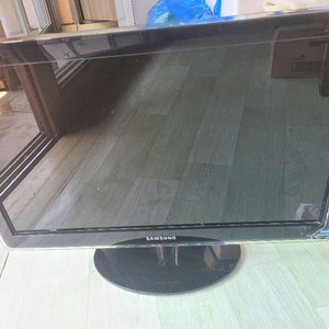 삼성 23인치 모니터 판매합니다.